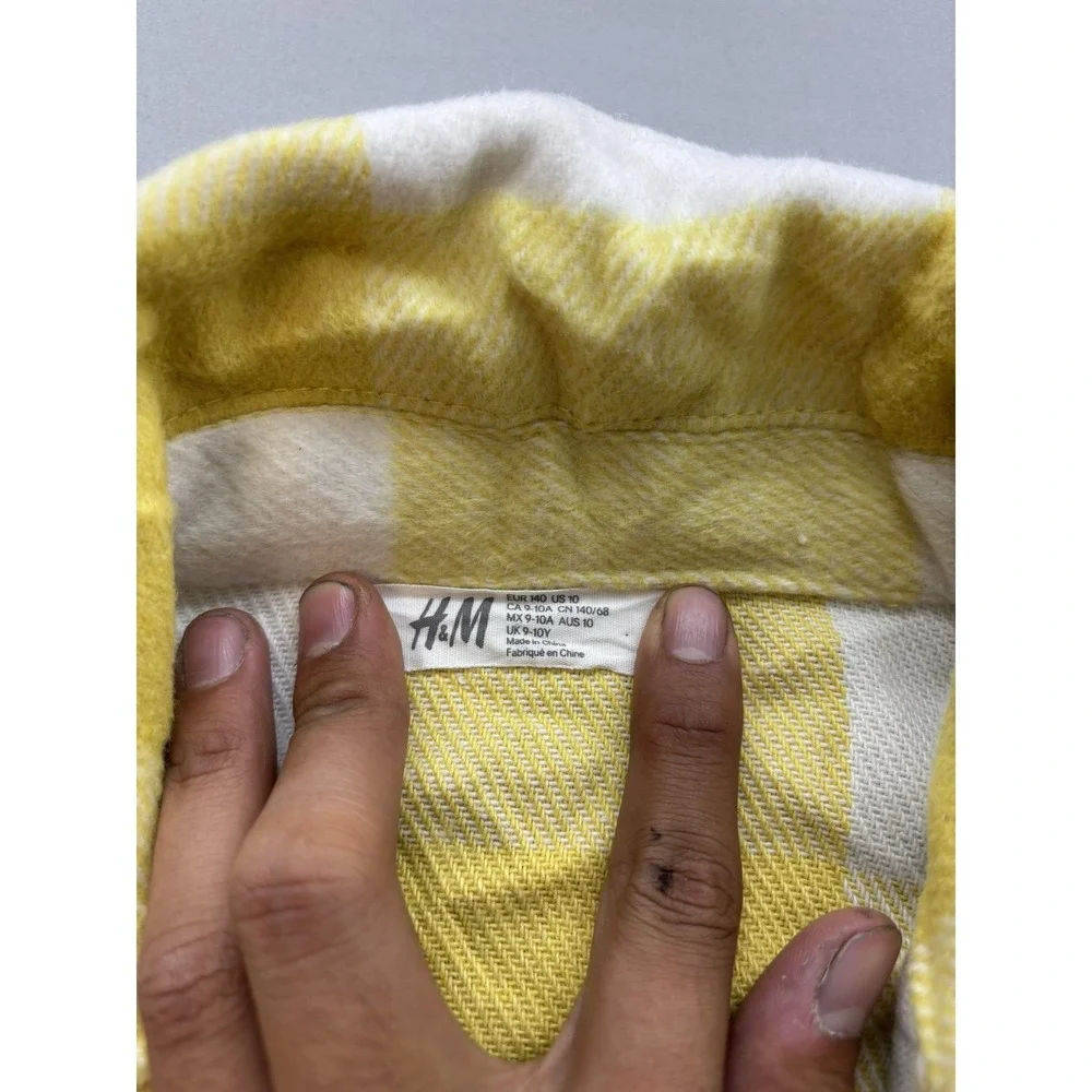 H&M Boys Yellow White Plaid Flannel Shacket Button Up Shirt Size 10 Long Sleeve